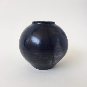Керамическая ваза 25