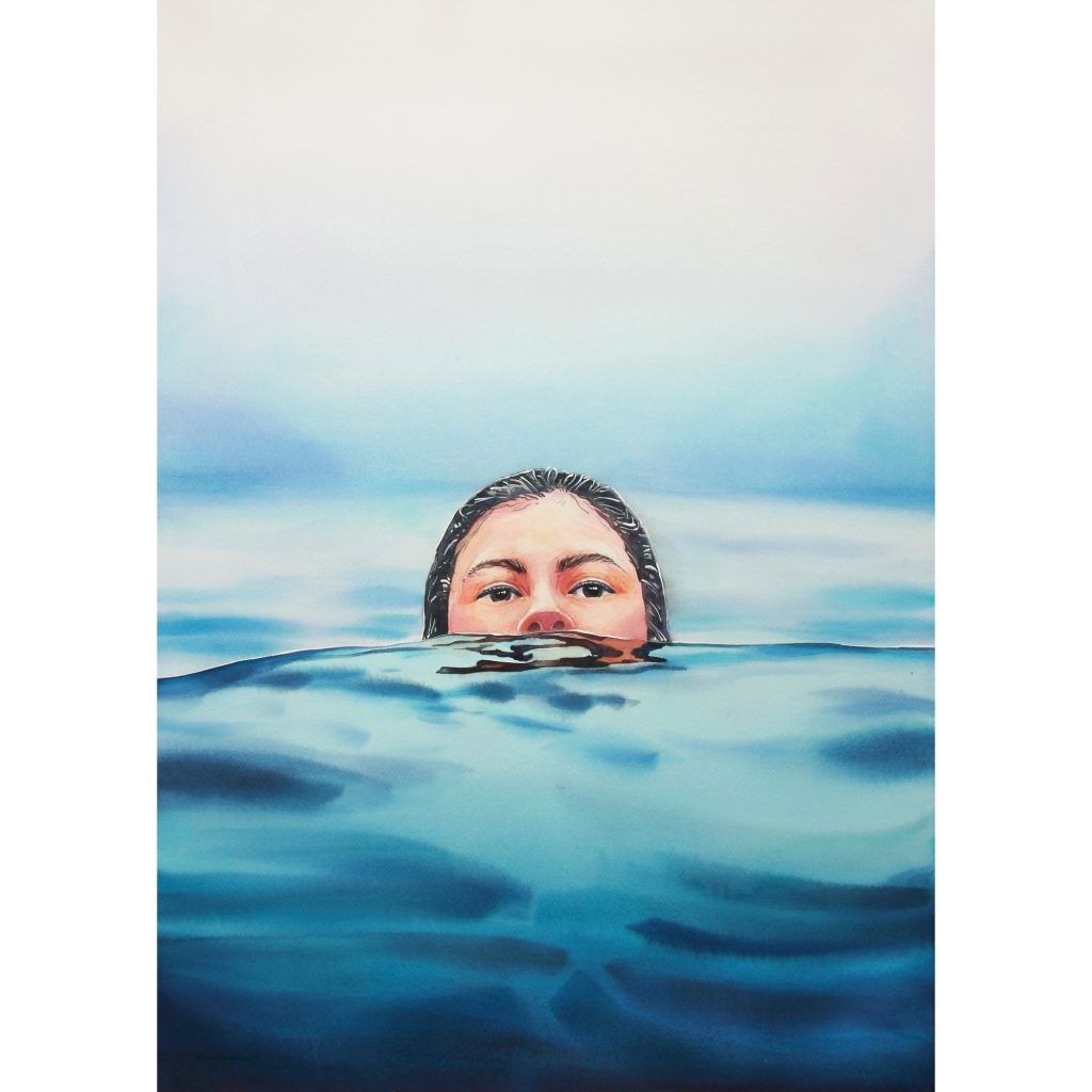 Девушка в воде