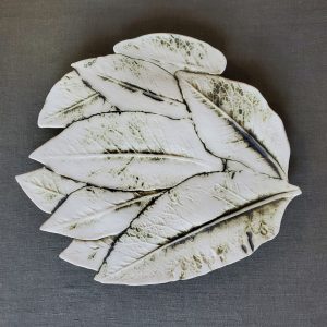 Листья (блюдо декоративное)