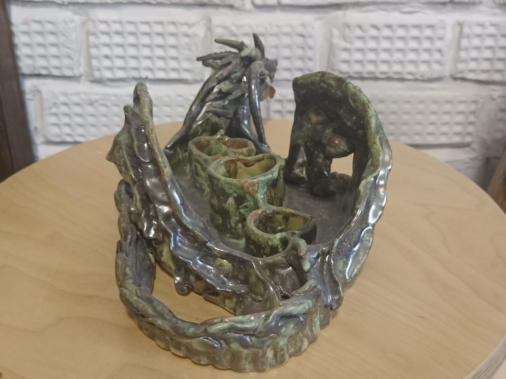 Подсвечник Дракон